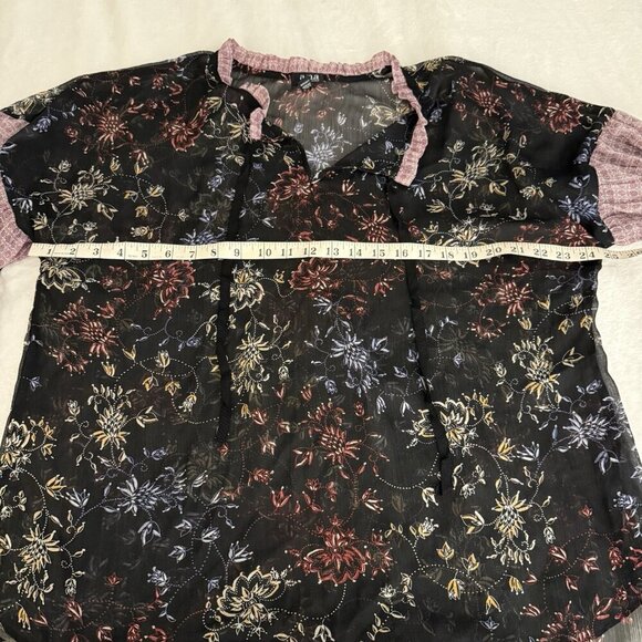 A.n.a Top Women’s 2X Red Black Dark Floral Tiered Bell Sleeves L Sheer Top Fall - Picture 10 of 11
